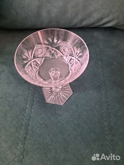 Вазочка на ножке богемский хрусталь