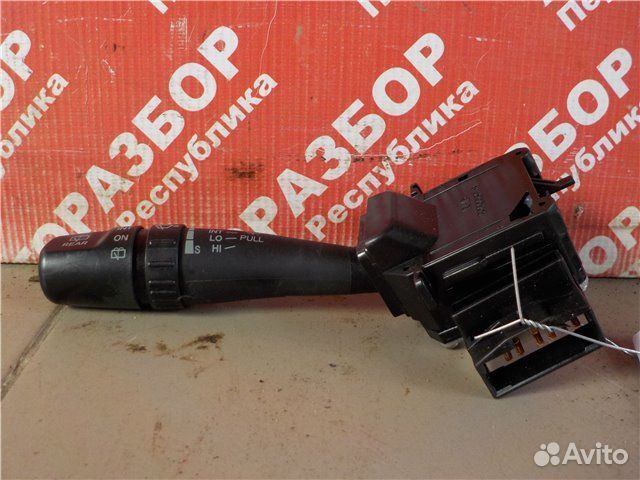 Блок подрулевых переключателей Hyundai Tucson B383