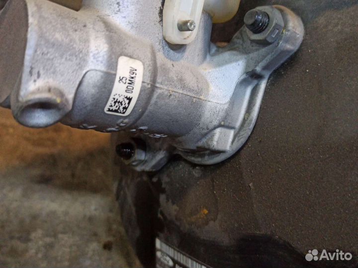 Вакуумный усилитель тормозов Ford focus 3 2.0