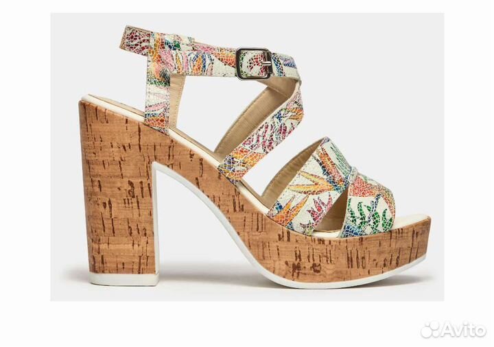 Босоножки женские 37 размер натуральная кожа новые