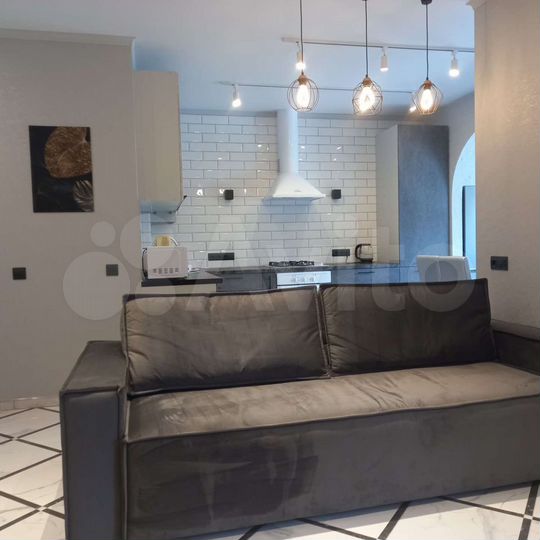 1-к. квартира, 47 м², 1/3 эт.