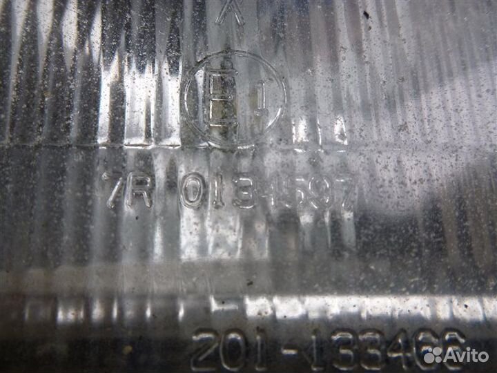 Фара правая Volkswagen Passat B3 9A 1991