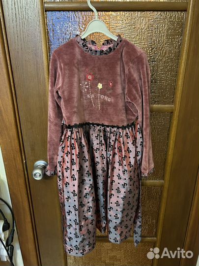 Платье для девочек на 6-7 лет