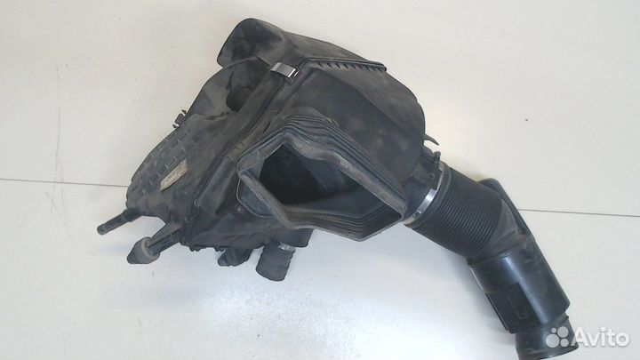 Корпус воздушного фильтра Audi A6 (C6), 2009