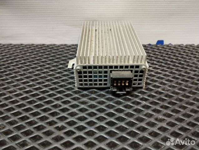 Преобразователь напряжения Volvo FH4 21255320