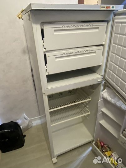 Холодильник