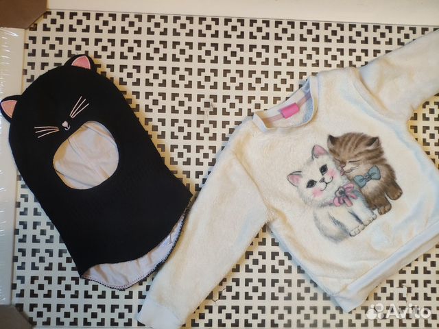 Шапка шлем 1-3 лет и толстовка 1- 3 на девочку