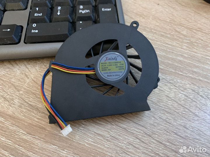 Кулер для ноутбука HP новый
