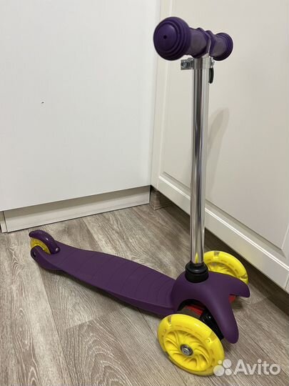 Самокат трехколесный Kreiss