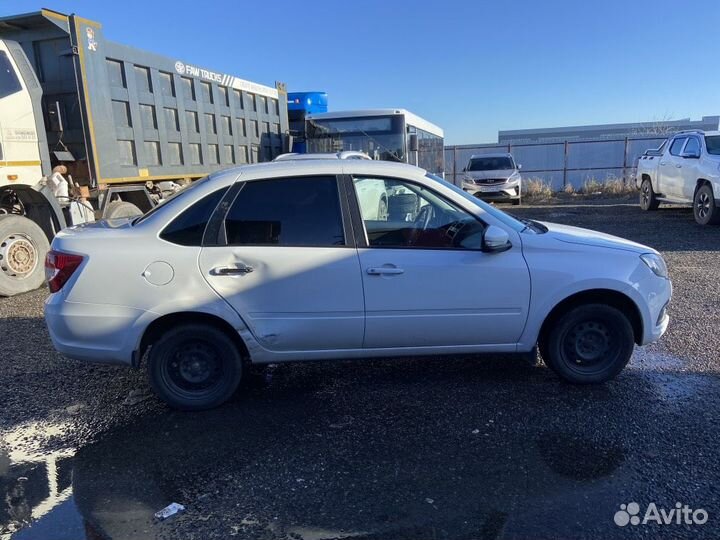 LADA Granta 1.6 МТ, 2023, 108 334 км