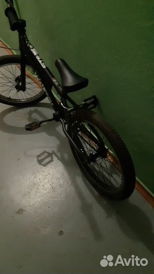 Трюковые BMX велосипед