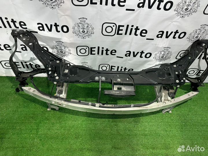 Панель передняя телевизор Mercedes W212 дорест