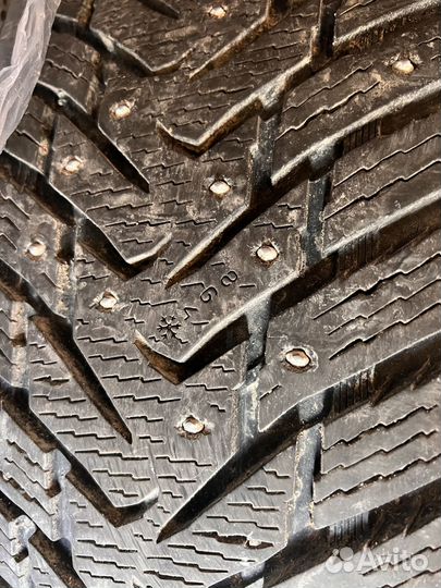 Nokian Tyres Hakkapeliitta 8 SUV 265/65 R17 116T