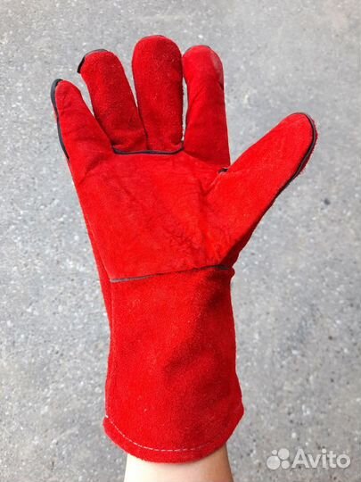 Краги сварщика красные Трек