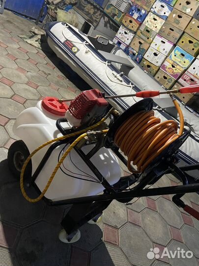 Опрыскиватель садовый бензиновый