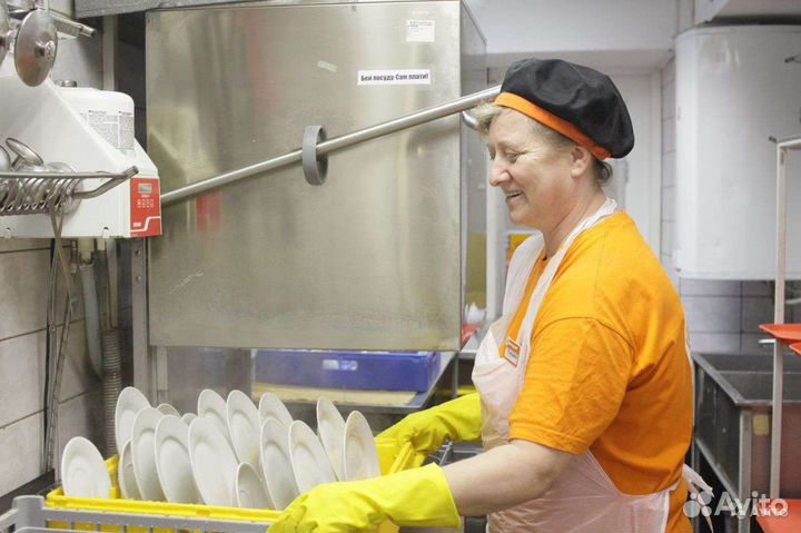 Мойщица посуды ежедневные выплаты