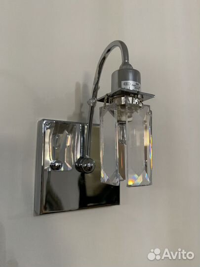 Люстра и бра