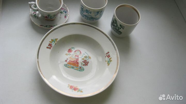 Тарелка:Маша,Айболит,Звери,приборы столовые