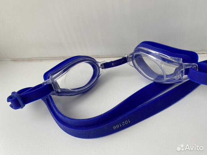 Детские очки для плавания