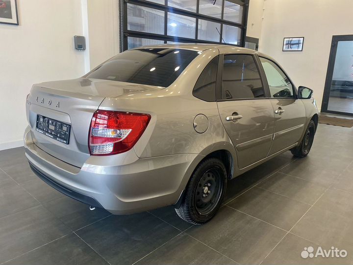 LADA Granta 1.6 МТ, 2021, 33 000 км
