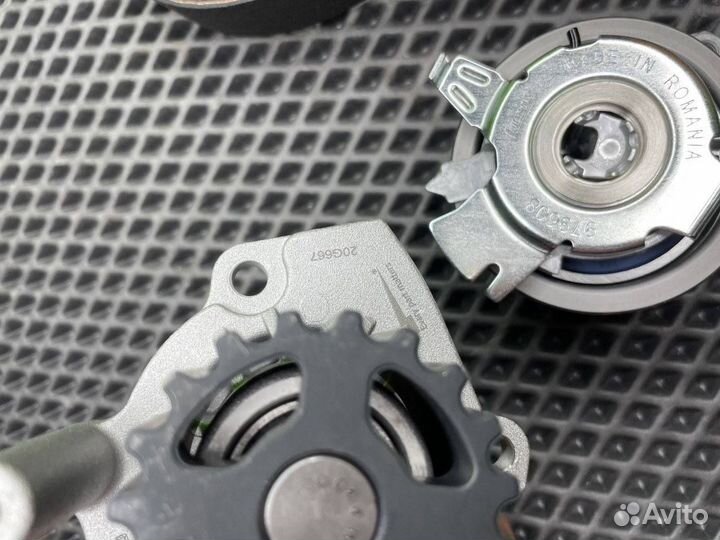 Комплект грм с помпой VW Audi Skoda