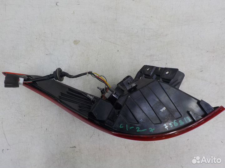 Б/У Б/У Фонарь задний правый наружный Hyundai