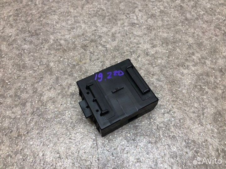 Блок управления сигнализацией Mercedes-Benz