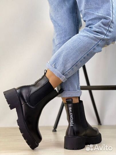 Ботинки челси женские balenciaga