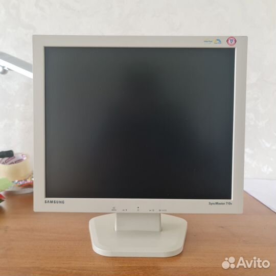 Монитор Samsung SyncMaster 710V (Скупка Трейд-Ин)