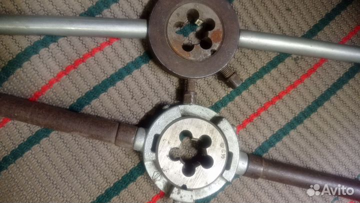 Метчики и плашки СССР