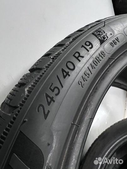 Michelin Pilot Alpin 5 245/40 R19 и 275/35 R19