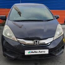 Honda Fit Shuttle 1.3 CVT, 2014, 117 729 км, с пробегом, цена 1 300 000 руб.