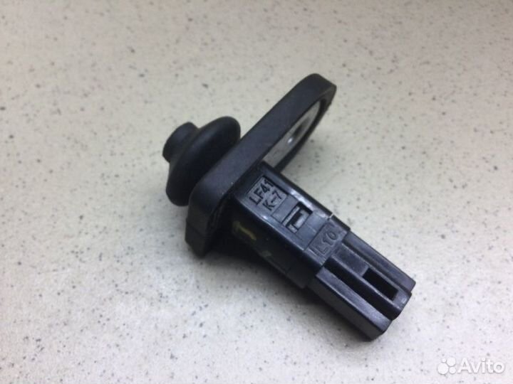 Выключатель концевой Hyundai Elantra AD G4FG 2019