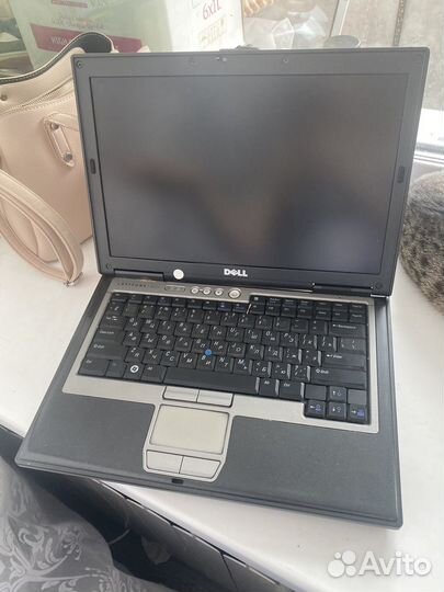 Ноутбук dell