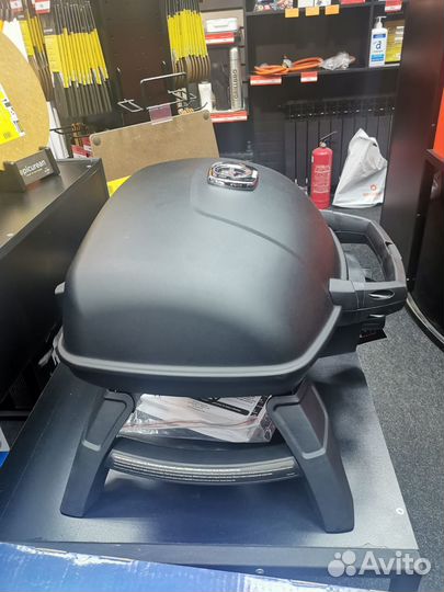 Портативный газовый гриль Napoleon TravelQ 285