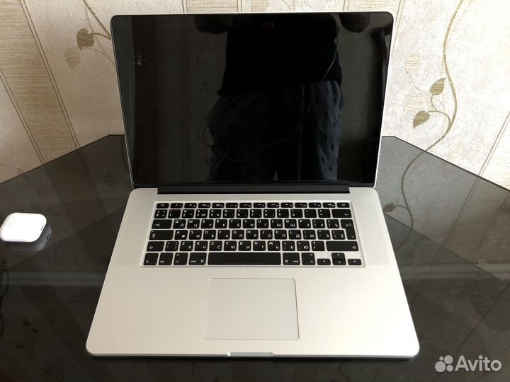 MacBook Pro 2015 i7 16gb 512gb