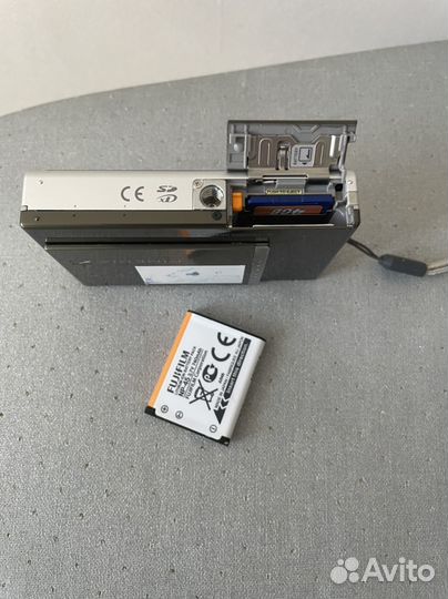 Цифровой фотоаппарат fujifilm FinePix Z 100fd