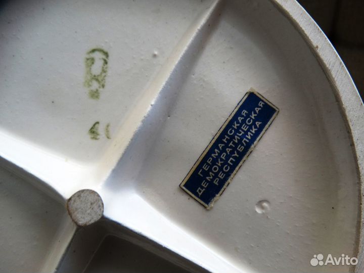 Антикварная статуэтка - Танцовщица с лентами