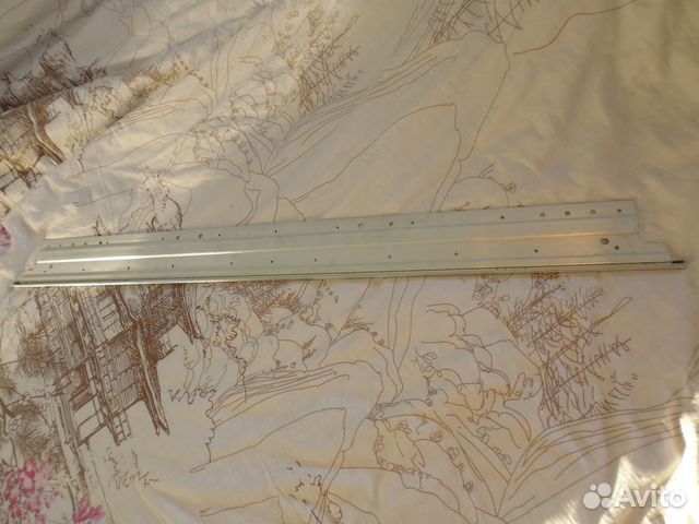 Подсветка от Philips 49PUS7809/60 на радиаторе