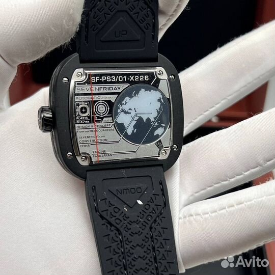 Наручные часы sevenfriday