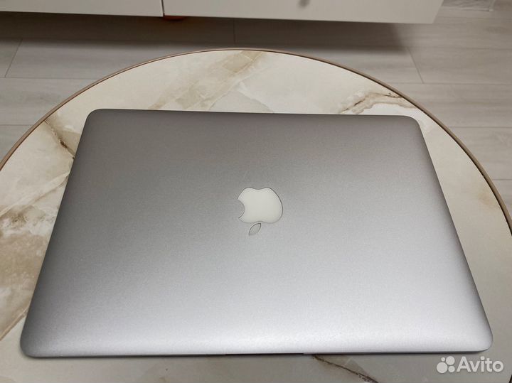 Apple MacBook air 13 2012