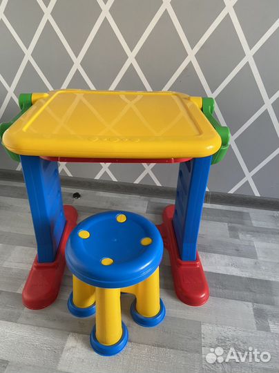 Стол-мольберт + стульчик