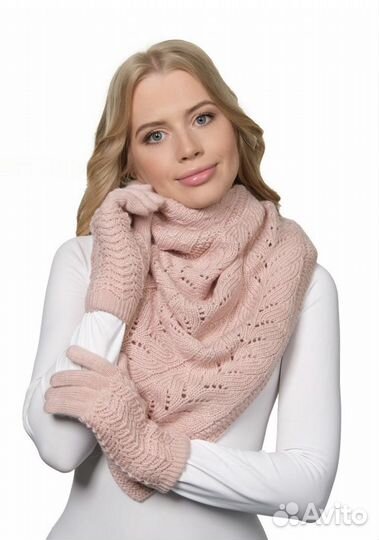 Шапки зимние вязанные