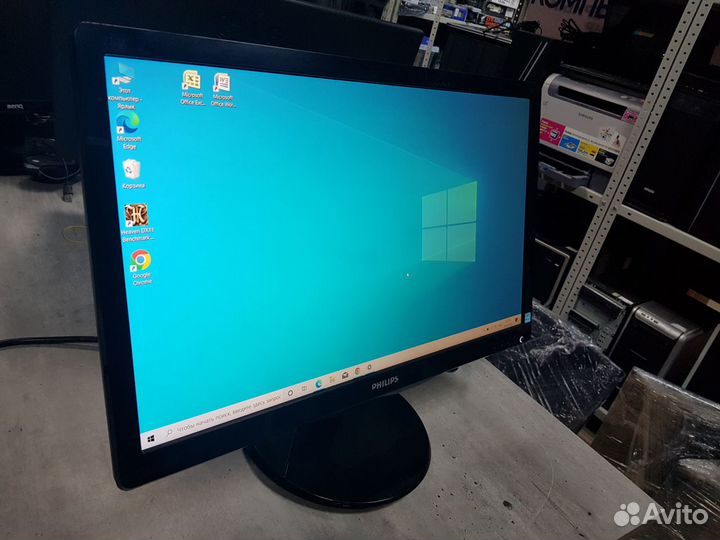 Монитор Philips 22