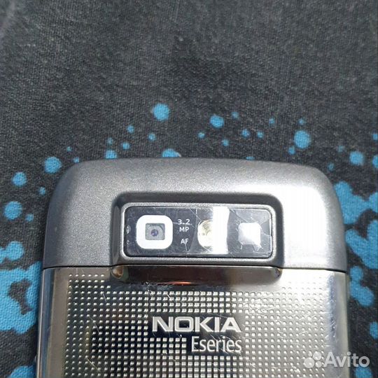 Nokia E71