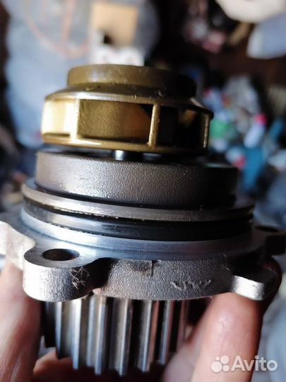 Водяная помпа skoda octavia a4