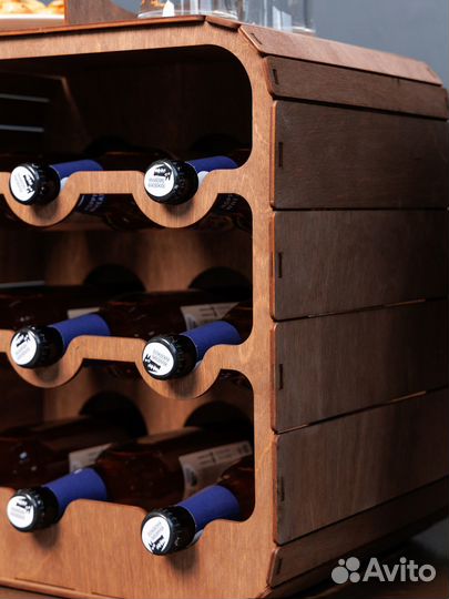 Мини бар пивница. Держатель для бутылок