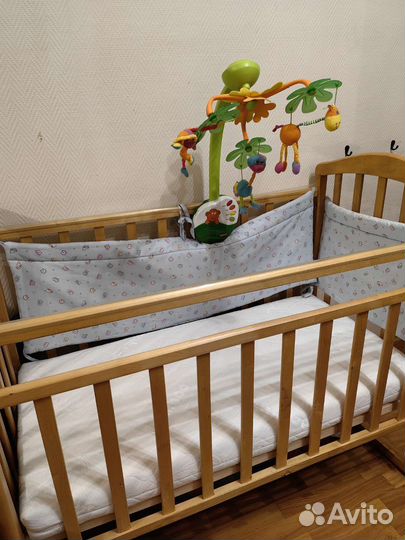 Детская кроватка новый матрас мобиль