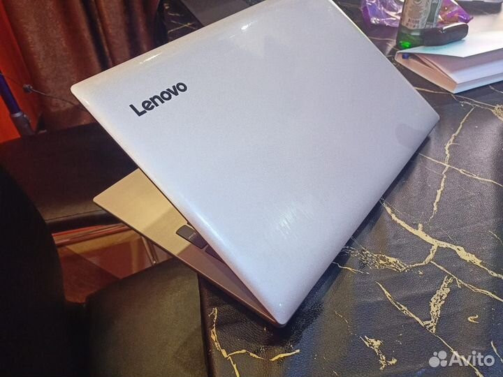 Ноутбук Lenovo ideapad 320 15ikb