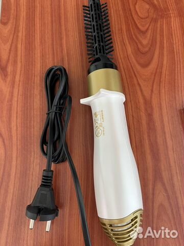 Фен с расческой для завивки волос